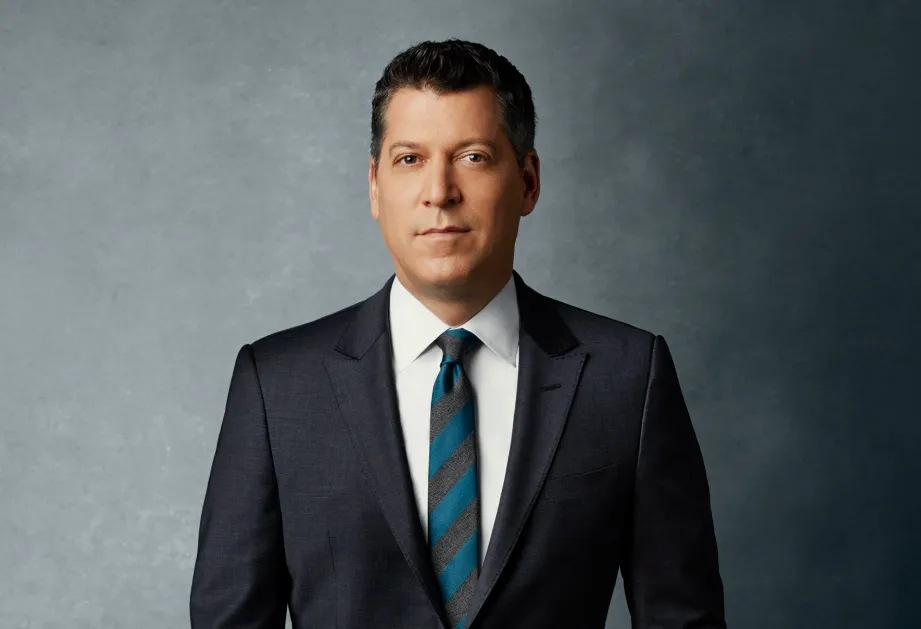 Scott Wapner: The Face of CNBC's Real-Time Market Coverage 1 Scott Wapner